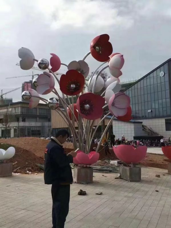 園林花朵雕塑 風(fēng)景區(qū)仿真雕塑 廣場小品 園林花朵雕塑 風(fēng)景區(qū)仿真雕塑 廣場小品